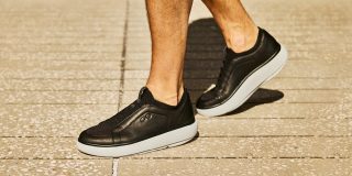 Alternative view of Men's Club+ Black