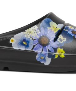 Alternative view of Women's OOahh Limited Slide Sandal - Blossom