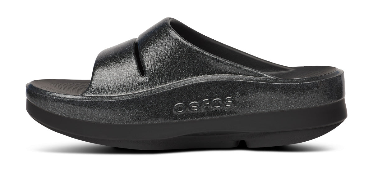 Women's OOmega OOahh Stacked Sandal - Black Sparkle - Image 4