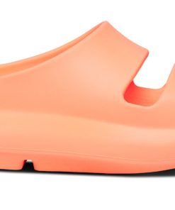 Alternative view of Women's OOyea Slide Sandal - Sunburst