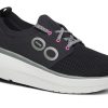 Women's OOmy Stride - White Black