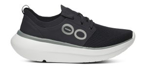 Alternative view of Men's OOmy Stride - White Black