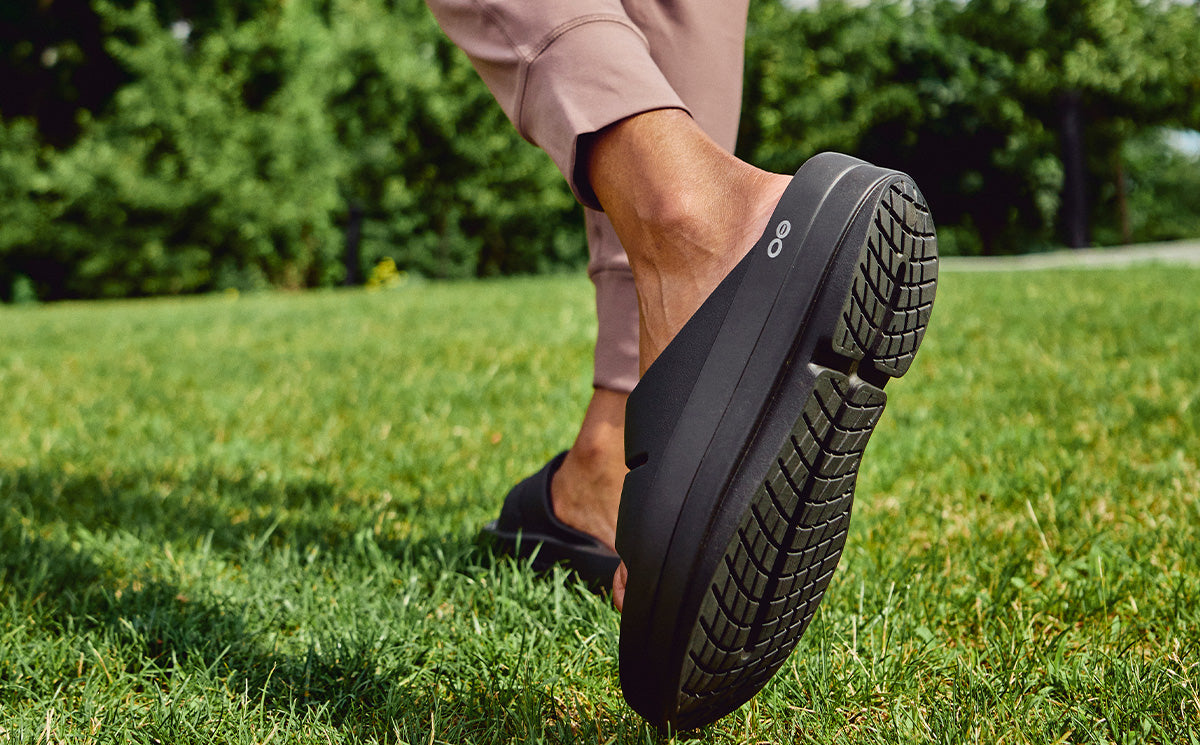 Women's OOmega OOahh Sandal - Black - Image 8